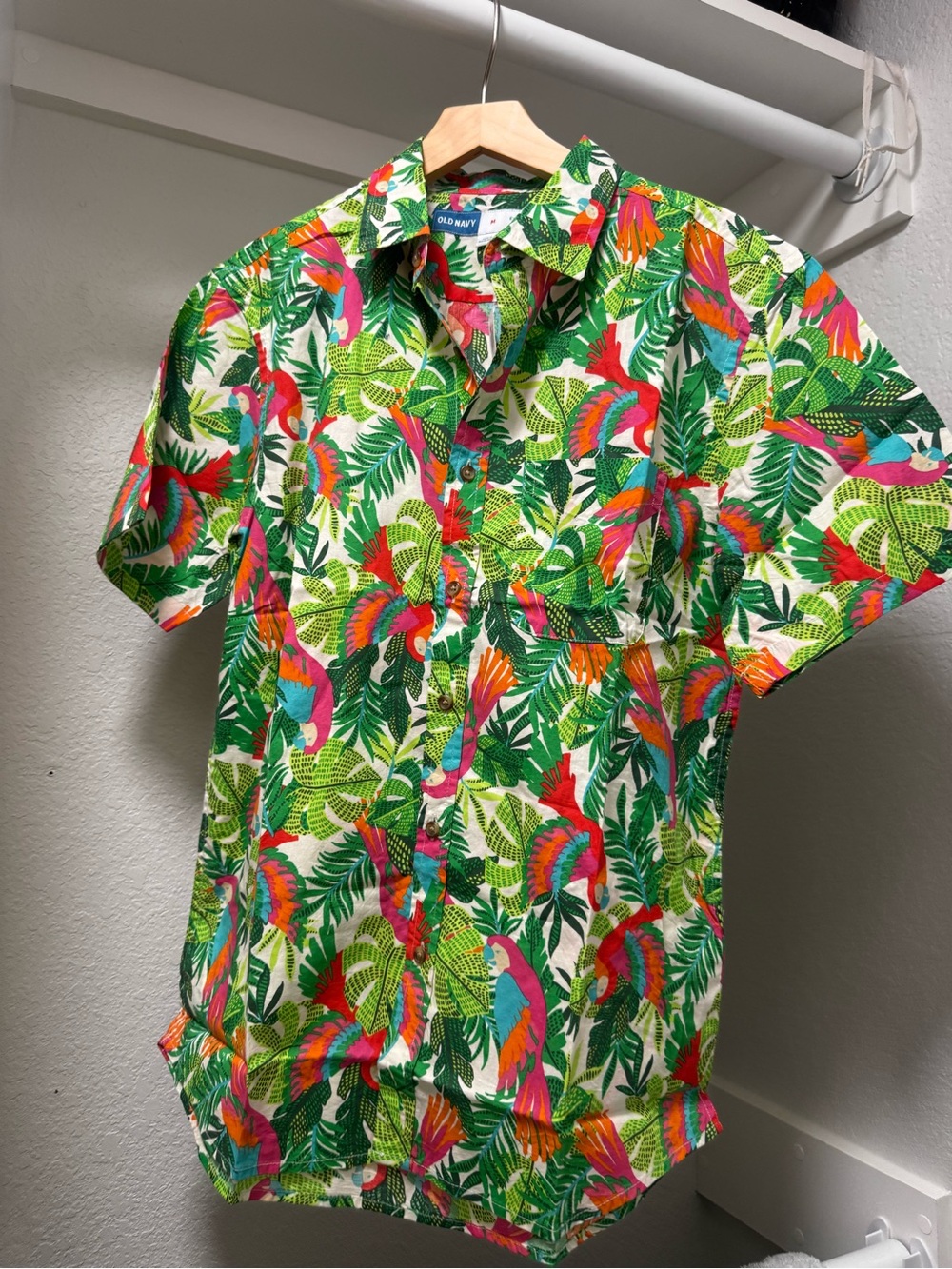 Old Navy Bright Green Tropical Parrot Print Short-Sleeve Shirt